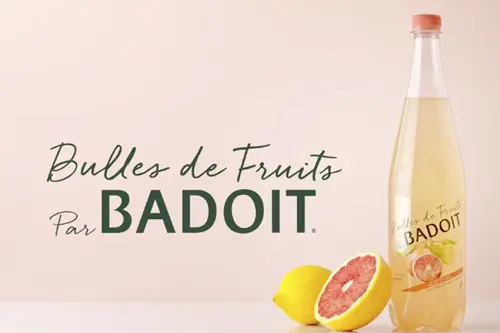 Pyramide holographique retail